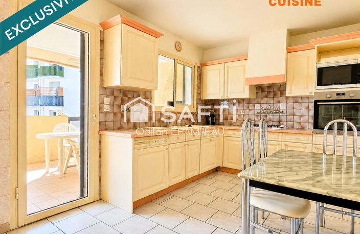 Appartement T4 traversant de 110m2 + balcon et terrasse + grand garage — photo 5