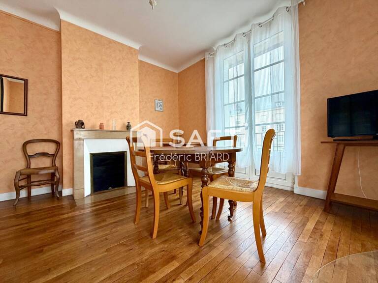 Saumur Ile Offard, sublime appartement sur parquet — photo 1