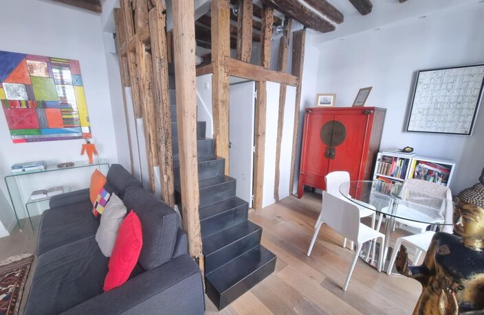 Duplex de charme à 30 sec du Parc des Vosges, Paris 4 — photo 4