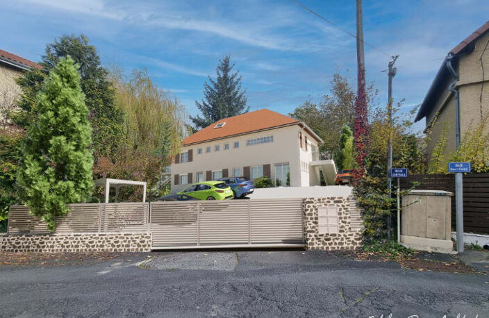 Superbe T3 en duplex, balcon et 2 places de parking — photo 3