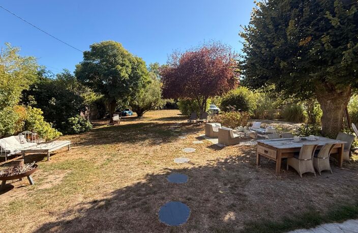 À 1H DE PARIS  MAISON + 2 770 M² DE TERRAIN CONSTRUCTIBLE — photo 2