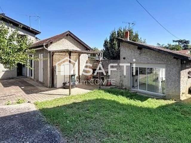 Maison avec studio indépendant  Centre de Roussillon  70 m² + terrain de 480 m²!! — photo du bien