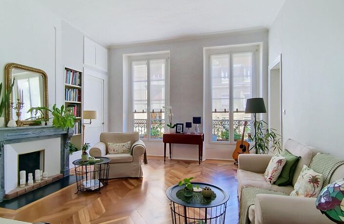 Appartement 5 pièces 103m² - Rue Lesdiguières — photo 3