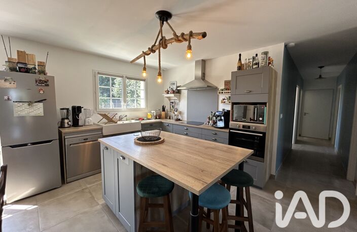 Vente Maison/villa 4 pièces — photo 2