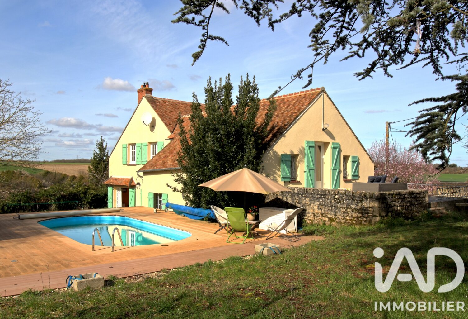 Vente Maison/villa 8 pièces — photo 1