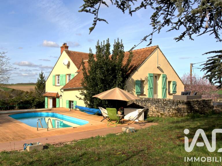 Vente Maison/villa 8 pièces — photo 1