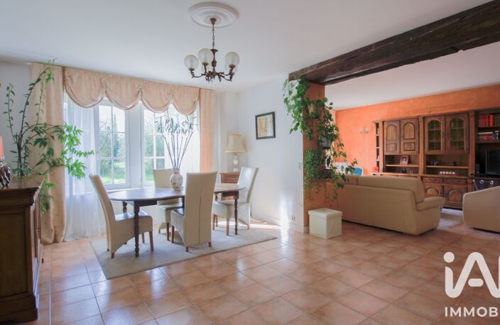 Vente Maison/villa 8 pièces — photo 3