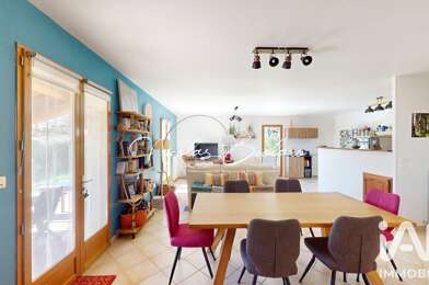 Maison 5 pièces 374000 €