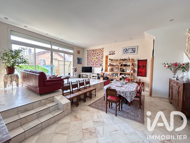 Vente Maison de ville 6 pièces — photo du bien
