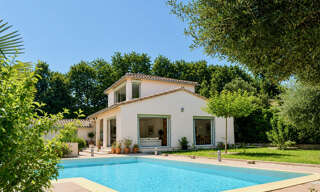 Maison 8 Pièces 180 m² à vendre à Uzès (30700)