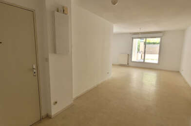 Appartement 3 pièces 1010 €