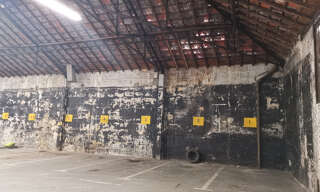 Garage   m² à louer à Bordeaux (33000)