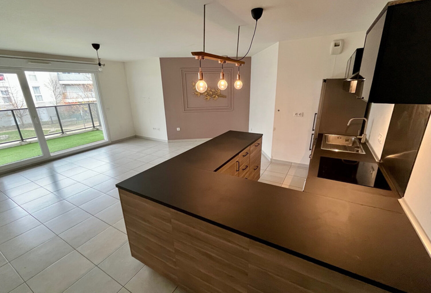 Appartement 3 chambres avec ascenseur, 2 terrasses et garage privatif — photo 1