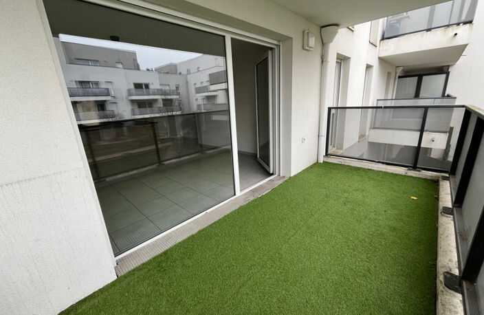 Appartement 3 chambres avec ascenseur, 2 terrasses et garage privatif — photo 4
