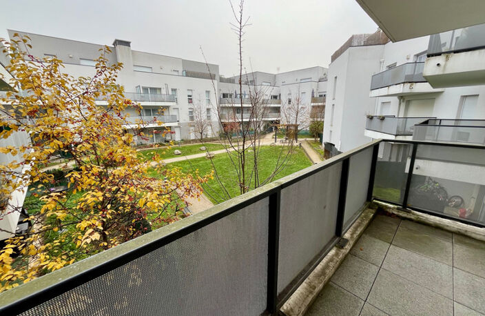 Appartement 3 chambres avec ascenseur, 2 terrasses et garage privatif — photo 5