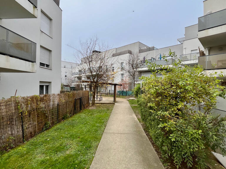 Appartement 3 chambres avec ascenseur, 2 terrasses et garage privatif — photo 1