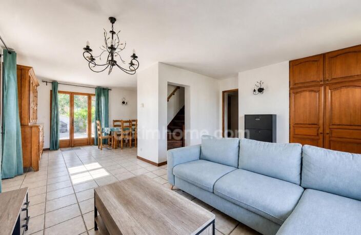 Maison familiale, 5 chambres, terrain de 685 m² et nombreux équipements sur Pessac (33) — photo 3