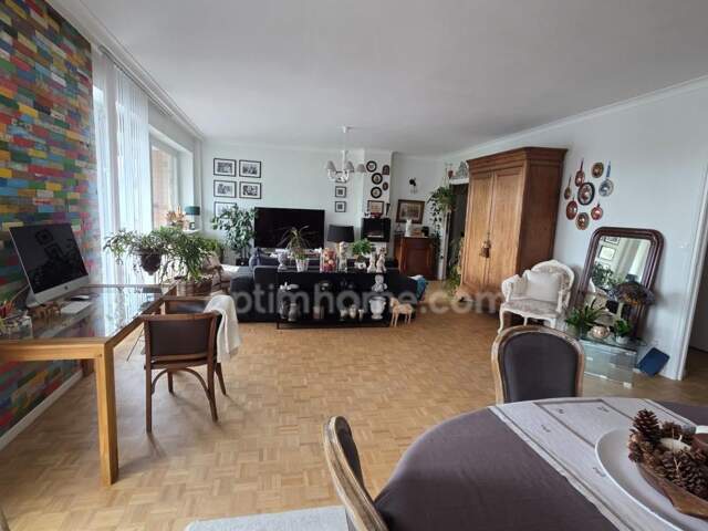 VALENCIENNES – COUP DE CŒUR SECTEUR MUSÉE | EXCEPTIONNEL APPARTEMENT DE 126 M² – 3 CHAMBRES – PARKING — photo du bien
