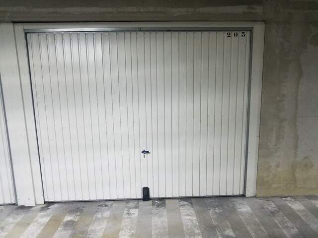 Vente Garage — photo du bien