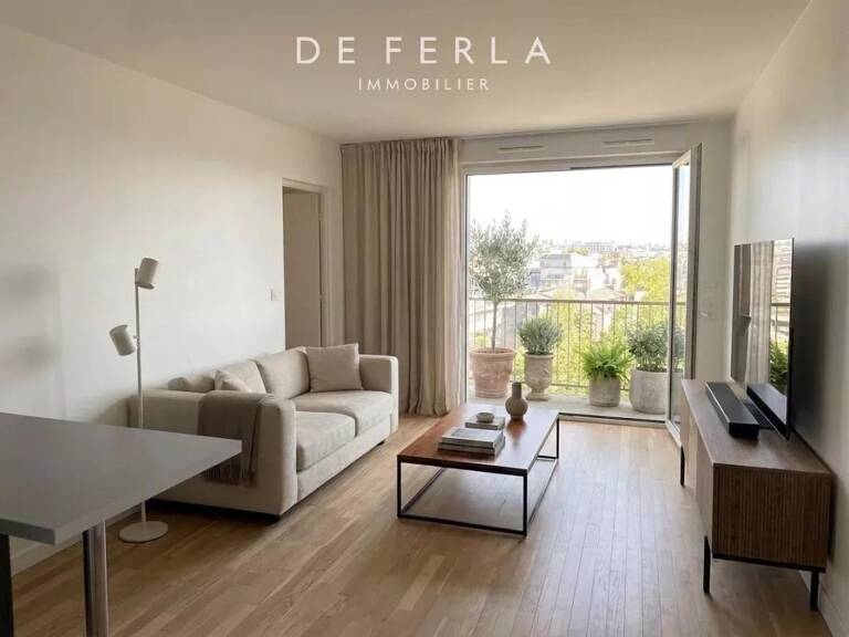 Paris 14e – 2 pièces avec balcon, vue dégagée et parking — photo 1