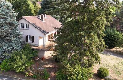 Maison à deux pas du centre du village — photo du bien