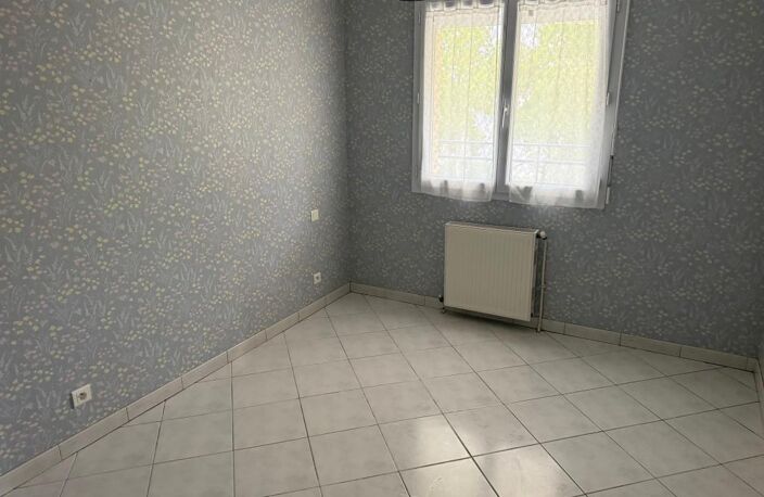À Vendre NIORT Appartement 70 M² — photo 2