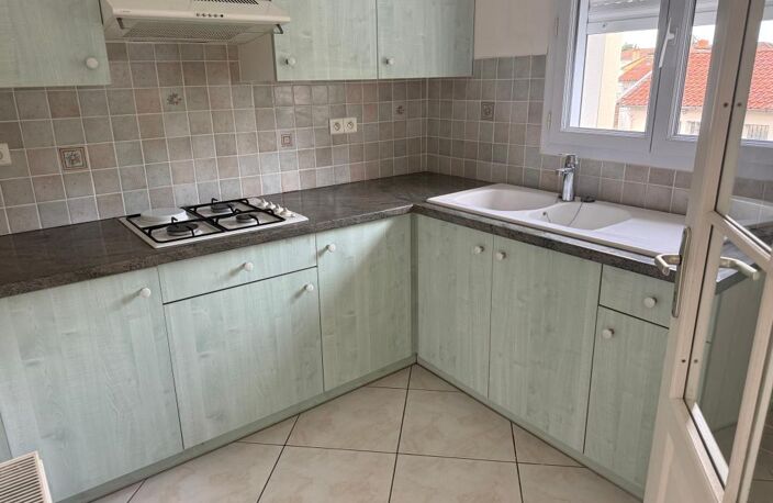 À Vendre NIORT Appartement 70 M² — photo 4