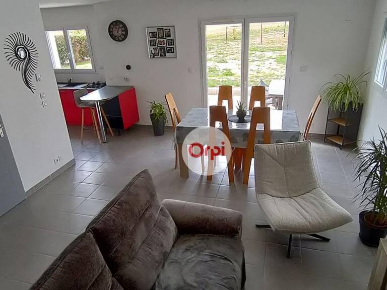 Maison 4 pièces 88 m2 - Bourg de Pluherlin — photo 1