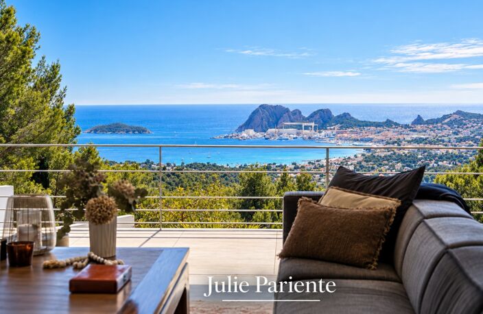 Propriété contemporaine d'exception avec vue mer panoramique à vendre 7 pièces CEYRESTE (13) — photo 3