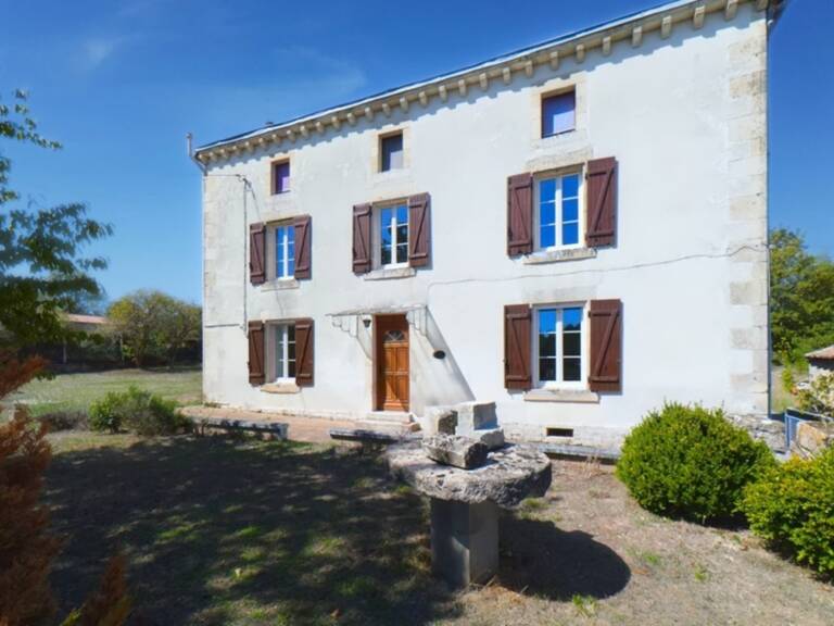 CHARME DE L’ANCIEN, BEAUX VOLUMES ET CONFORT MODERNE – 166 M² – 4 GRANDES CHAMBRES – TERRAIN DE 2 144 M² — photo 1