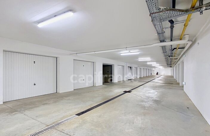 Drme provençale, à MONTELIMAR (26200), à vendre APPARTEMENT CONTEMPORAIN, RÉSIDENCE RÉCENTE ET SÉCURISÉE  avec belle terrasse, garage et place de parking privative aérienne — photo 4