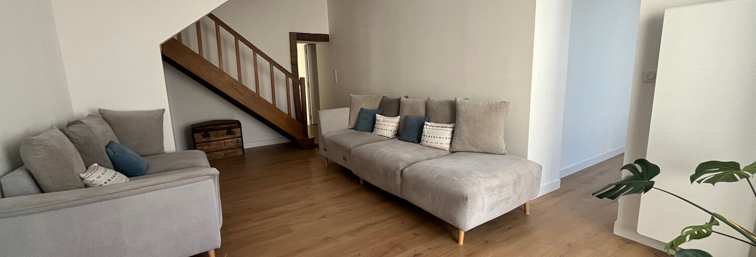 Maison 5 Pièces 163 m² à louer à Louisfert (44110)
