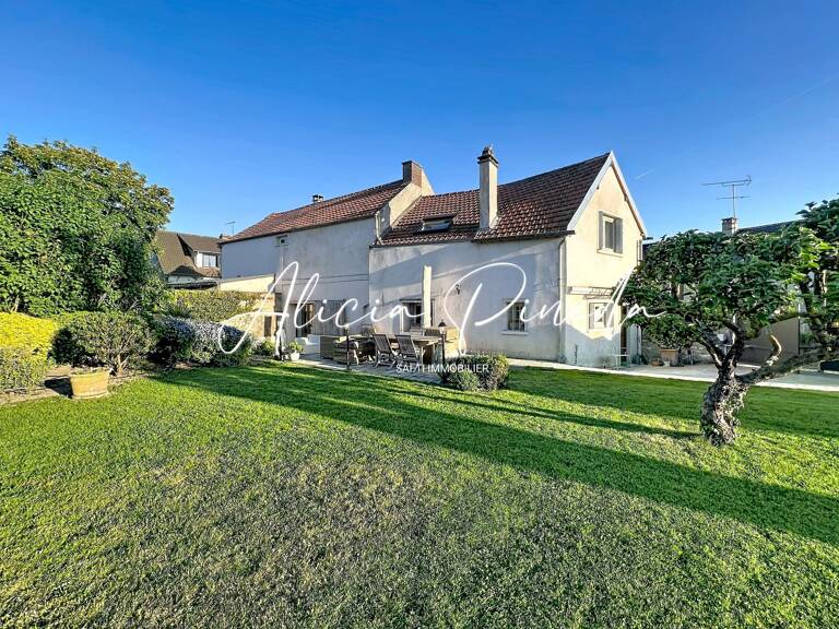 Maison de village individuelle Crespières — photo 1