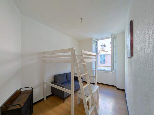 NICE - JEAN MEDECIN - Studio en bon état location saisonnière autorisée — photo du bien