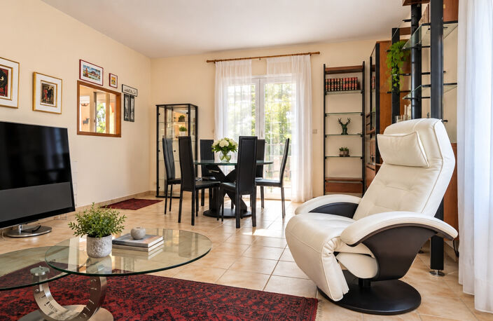 CASTELNAU-LE-LEZ   Maison de plain-pied avec jardin, terrass — photo 4