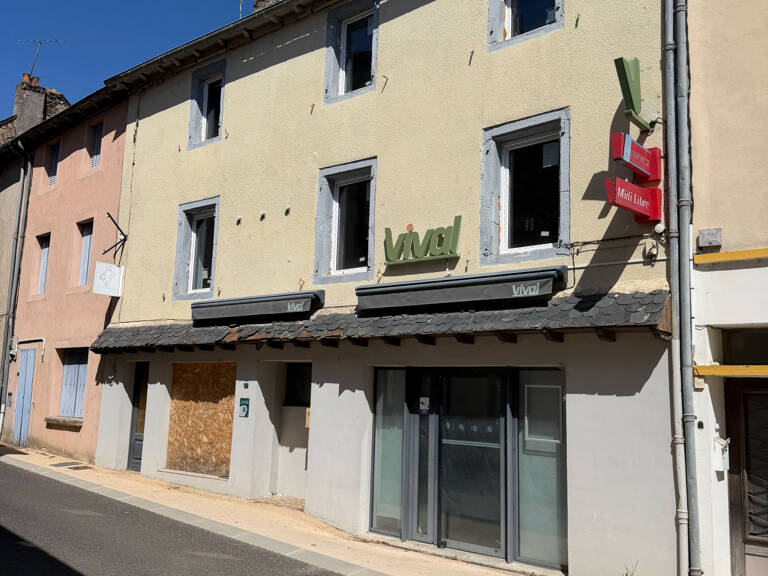 Immeuble de 300 m2 — photo 1