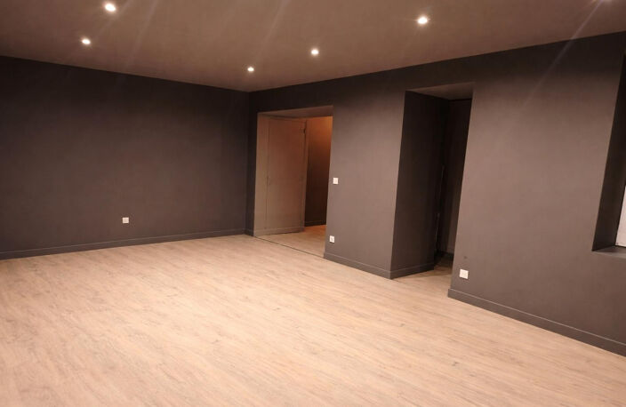 Immeuble de 300 m2 — photo 5