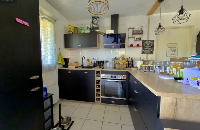 Appartement T3, terrasse, parkings  — photo 4