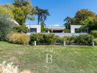 Saint-Didier-au-mont d'or - Maison contemporaine de 279m2 - 4 chambres - Terrain de 2995 m2 — photo 3