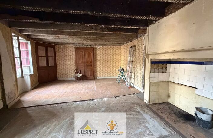 MAISON À RÉNOVER – BOURG D’ALLASSAC – 10 MINUTES DE BRIVE — photo 4