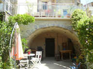 Charmante maison de rue avec jardin — photo 2