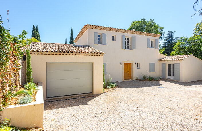BASTIDE neuve 200 m2 sur 800 m2 de terrain avec piscine. — photo 2