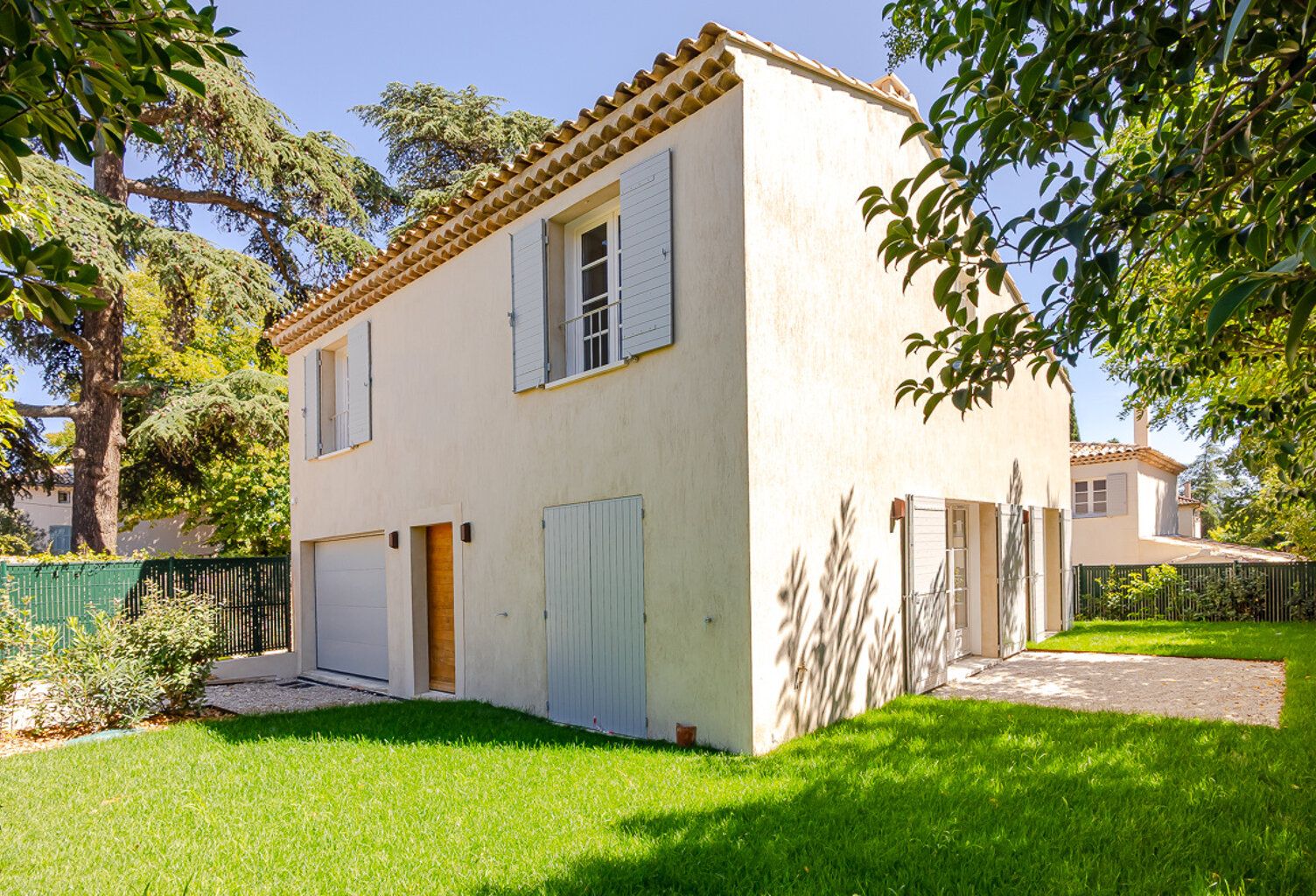 Maison neuve 105 m2 avec garage et terrain arboré — photo 1