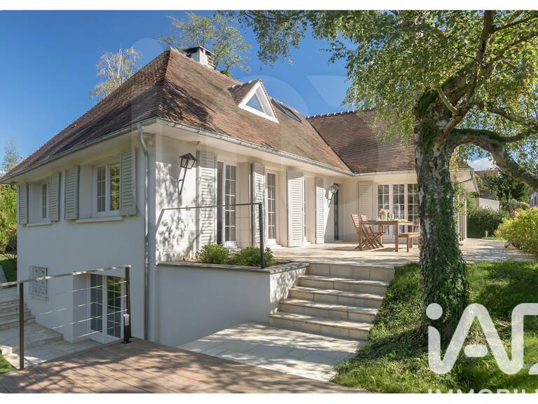Vente Maison/villa 8 pièces — photo 1