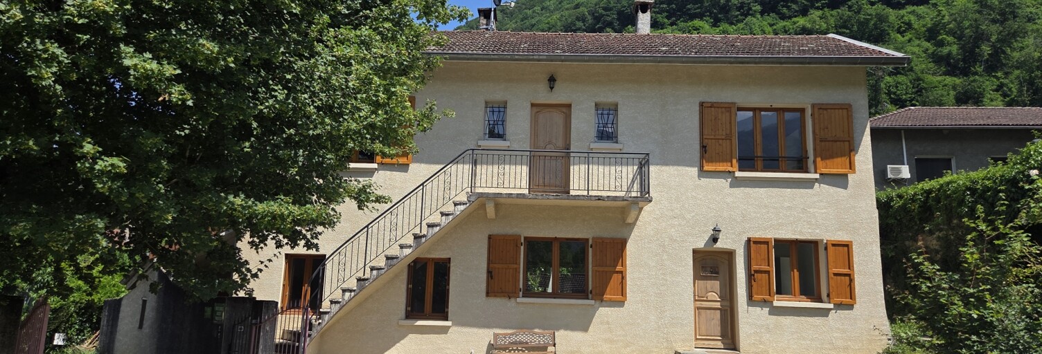 Maison 8 Pièces 160 m² à vendre à Vif (38450)
