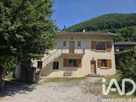 Vente Maison/villa 8 pièces — photo 2