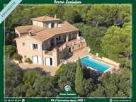 Villa - 162m ² — photo 2