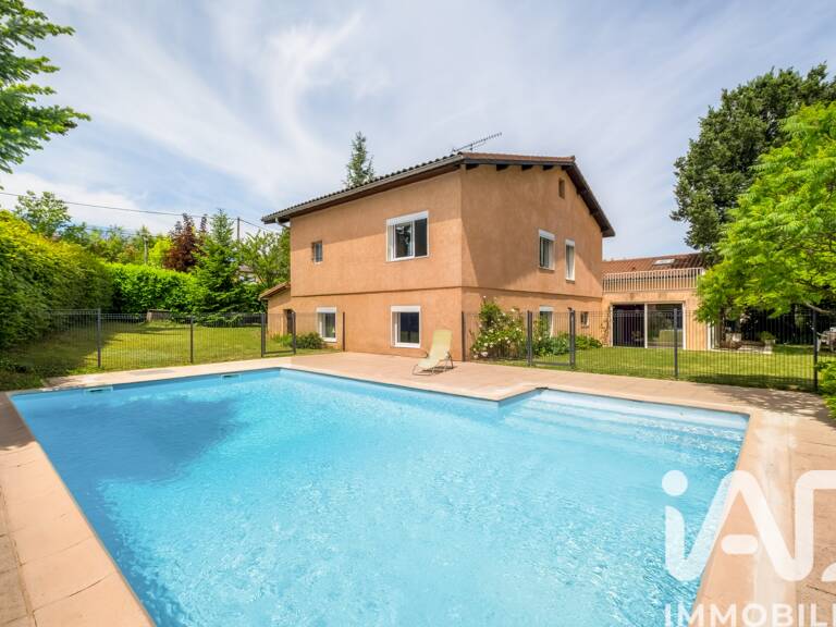 Vente Maison/villa 9 pièces — photo 1