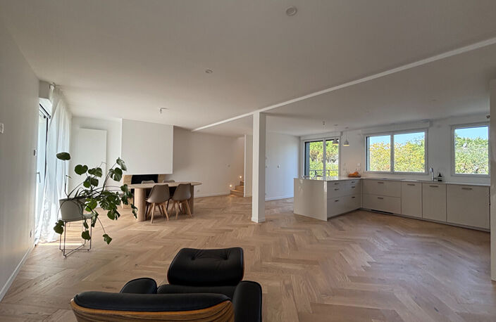Nouveauté, Maison Saint Gregoire 8 pièce(s) 200 m2 — photo 3