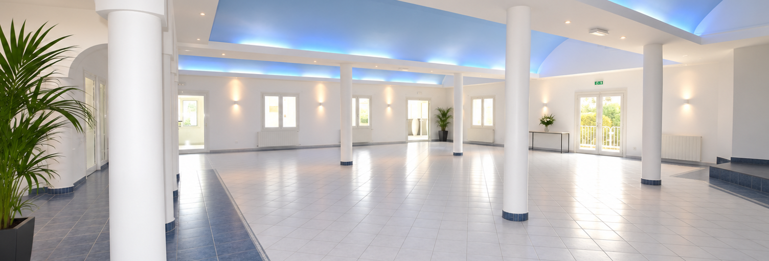 Commerce  420 m² à vendre à Garons (30128)